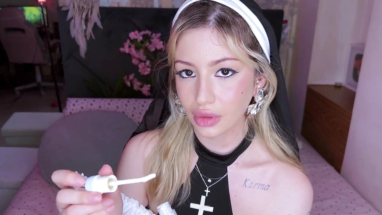 Lips Fetish: รวมฉากปากอวบอิ่มสุดเซ็กซี่ในแพ็คเดียว