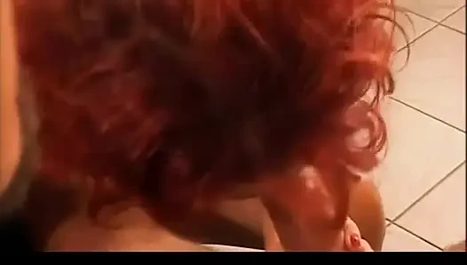 Wanita slutty bercinta di mana-mana