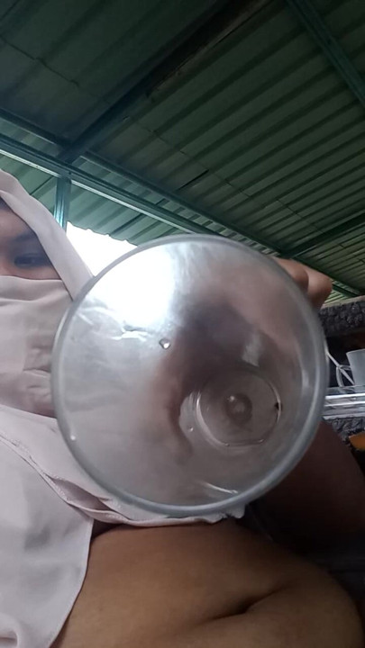 I masturbated while drinking semen, it was delicious.