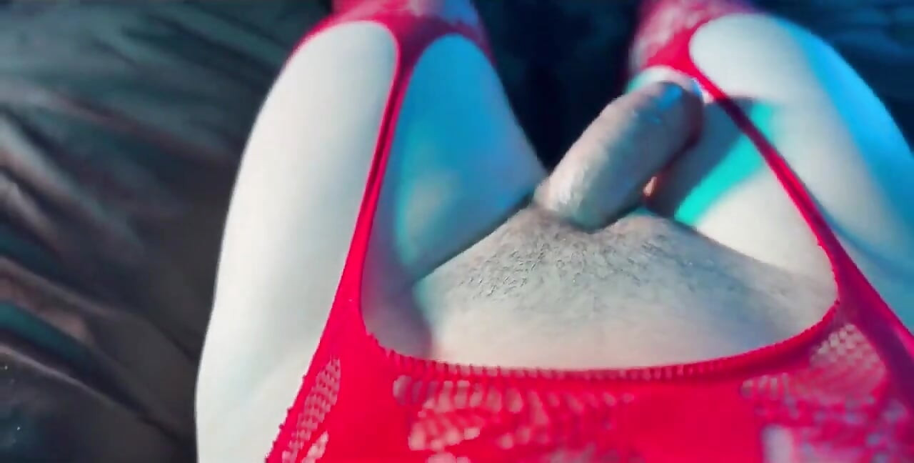 Perangkap femboy dengan lingerie merah