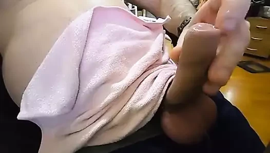 Ayuh melancap di hadapan air mani