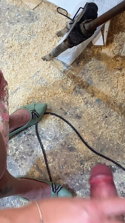 Garage Fucking with Soft Cock, Hanjob Until Cumshot