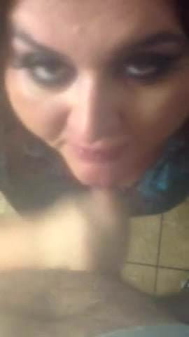 My friend blowing me as appreciation for helping her out