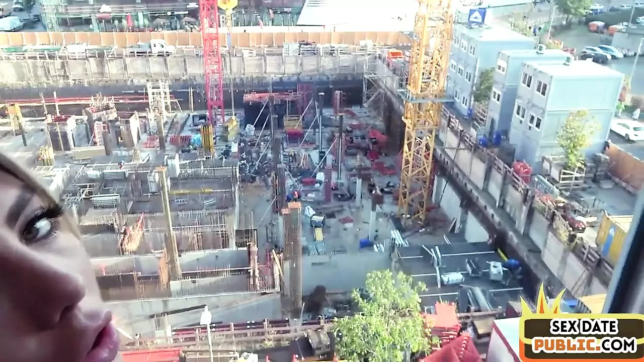 Întâlnire cu o curvă publică futută în perspectivă de BWC în poziția capră