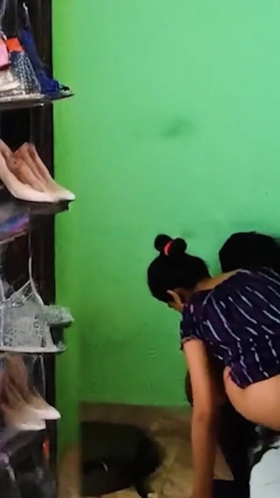 Captivating moment from "Chappal shop mein chudai"