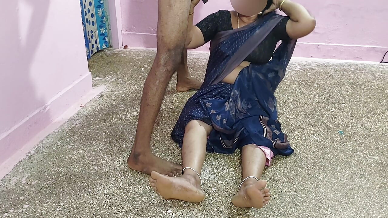 Romance e sexo violento com uma mulher madura