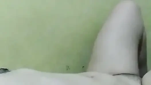 Masseuse gets beautiful and sexy female customers