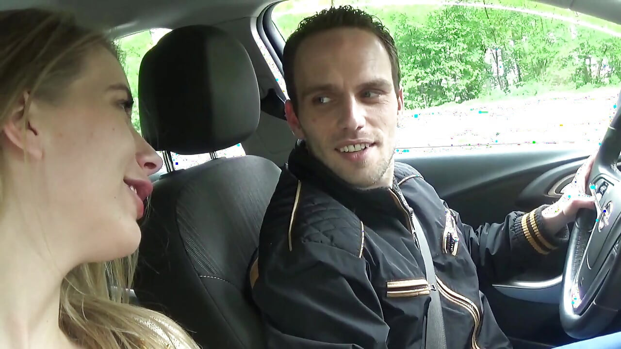 Melody Pleasure en Cheffie achter de schermen in Gelsenkirchen