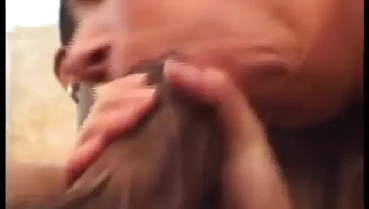 Blonde hure von einem großen schwarzen schwanz geknallt