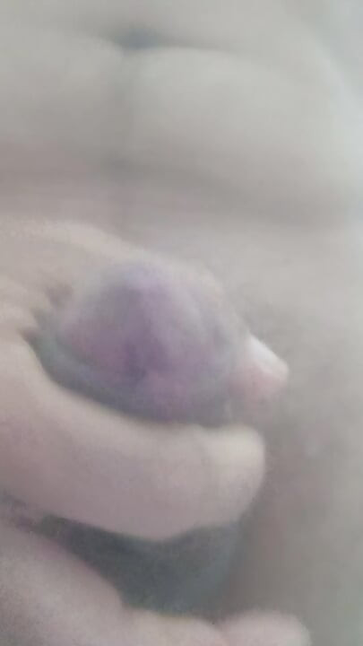 Ejaculation in Oscarcor Close-up01