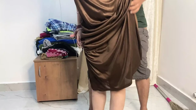 Tharki Devar ko Bhabhi ki Chut Chahiye