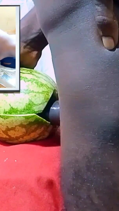 Dikseks aur diseks ki porn philm dekhte hue kamsin tarbooj ki chudaee karti hai jab tak ki mujhe viry nahin mil jata, itni gili aur ht choot! | klip 1