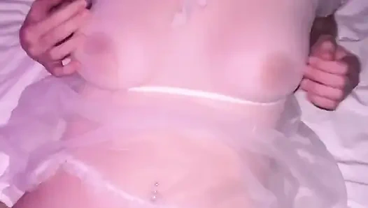 Призрак по соседству вымаливает член