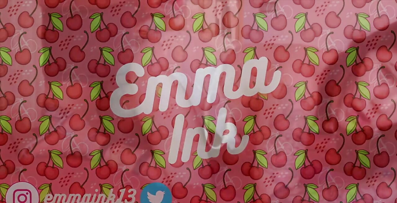 A hot cop came home to eat me hot and came on my ass