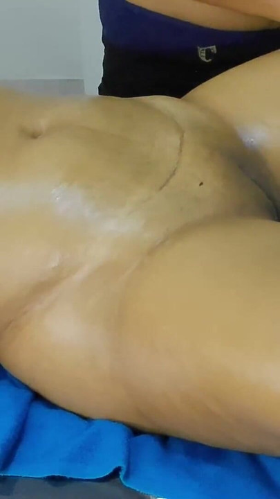 Schlüsselmoment von "Aceitando mit massage latina große muschi"