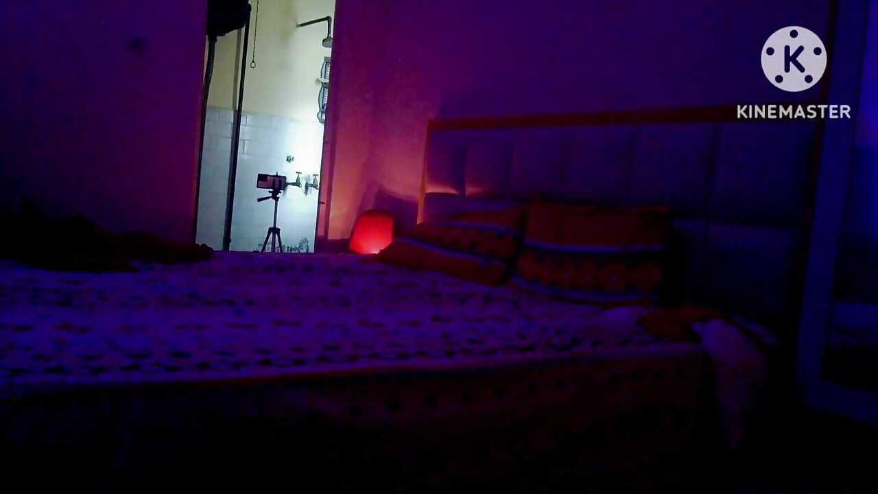 Horney Yenge Diwali Gecesinde Bur'unu Dever'e Verdi