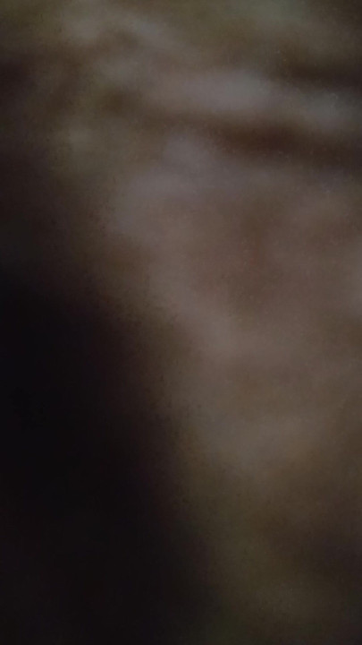 Zum ersten Mal Analsex mit viel Sperma und Spielzeug
