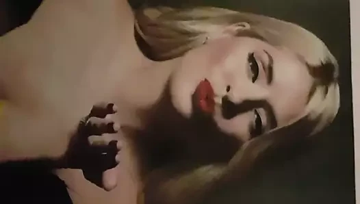Holly willoughby cumtribute 7