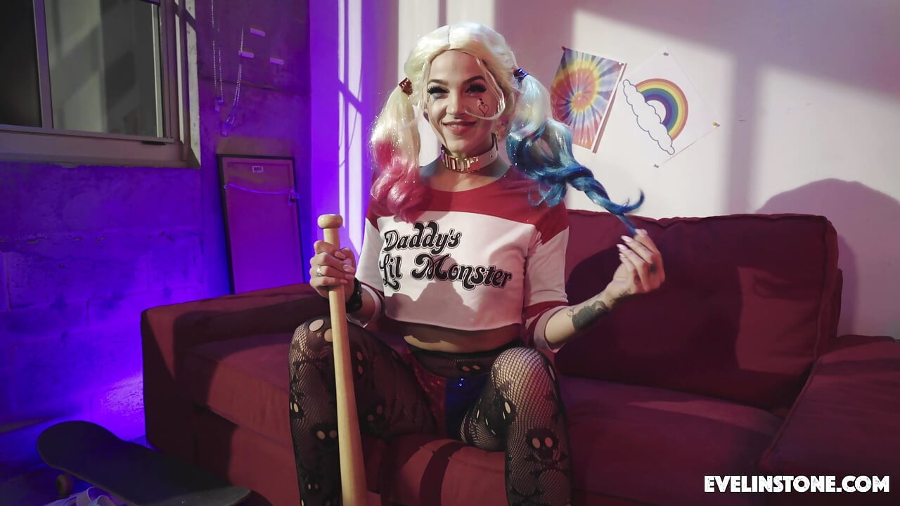 Harley Quinn, белая девушка с большой шикарной, инструкция по