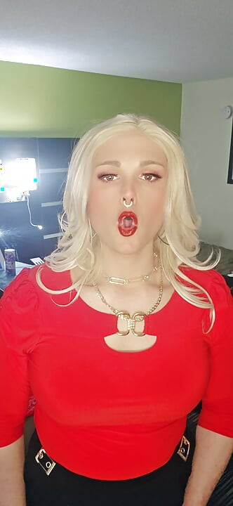 Kylie Rey (shemale) She's Bad She's Hottest Smoking Fetish