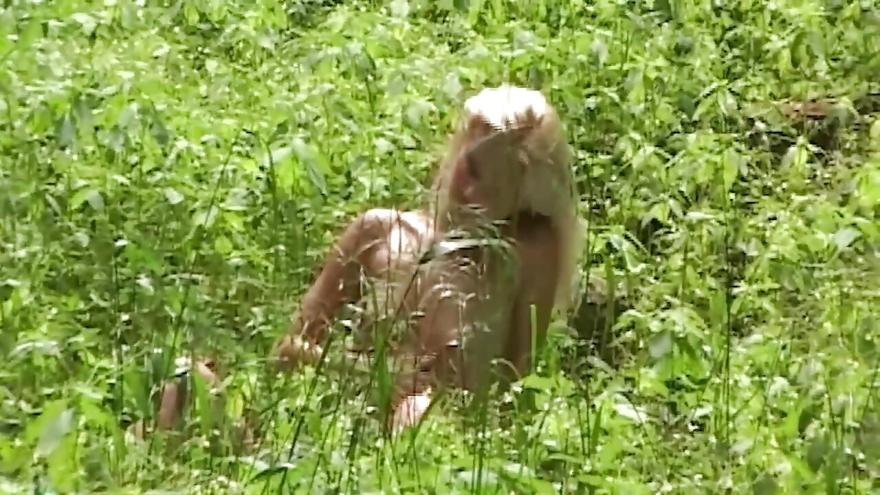 Blonde Babe Fingers Herself Deep in Forest