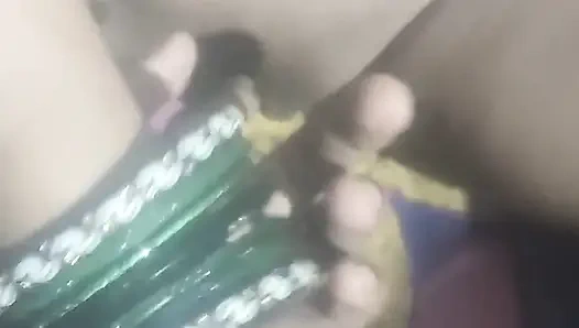Üvey erkek kardeş üvey üvey kız kardeşini sikiyor