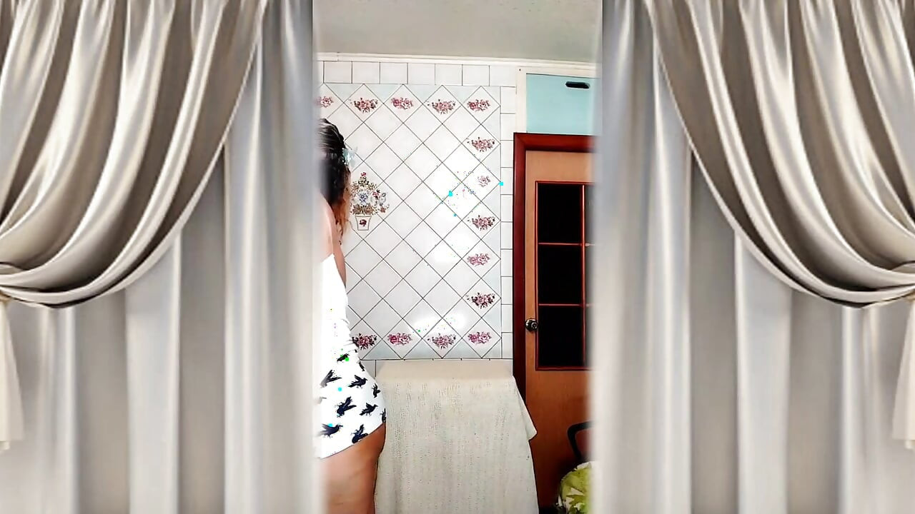 Hot Housewife Lukerya After a Shower