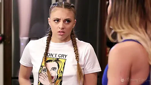 Stepmommy's Girl - Mischievous Gia Derza Tries by Any Means to Provoke H...