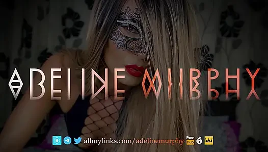 Adeline Murphy yeni göğüslerine döl püskürtuyor