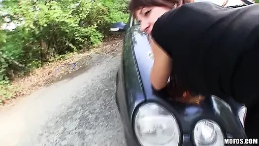 Public Pickups - Brunnete Aimee Ryan bekommt eine kleine arsch-zu-Mund-action