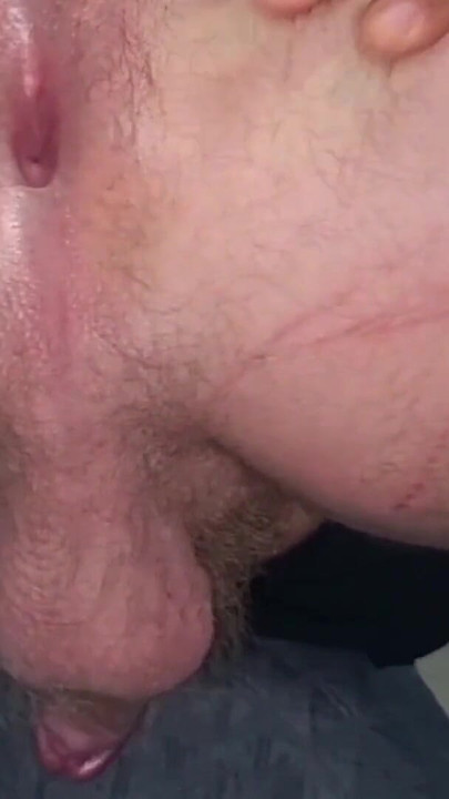 素人 |一个性感男人的男性屁股 - 射精和手指在屁股与肮脏的意大利语语音 | 短片 2