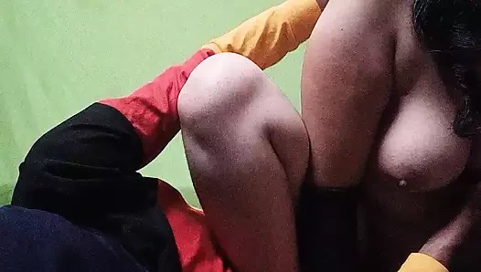 Hintli yenge xxx video desi yenge cinsel video