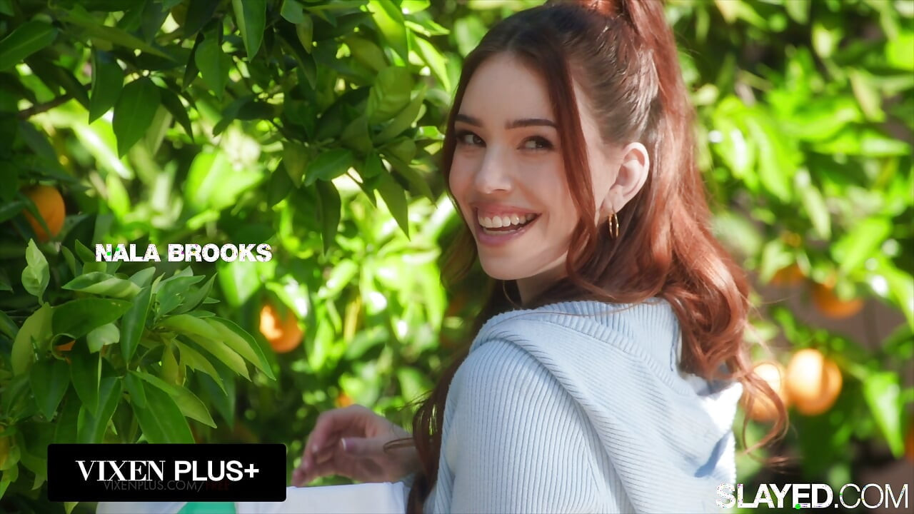 SLAYED Hai cô bạn thân dễ thương Roni James và Nala Brooks chia sẻ lồn tươi ngon vừa vắt ra cho bữa sáng