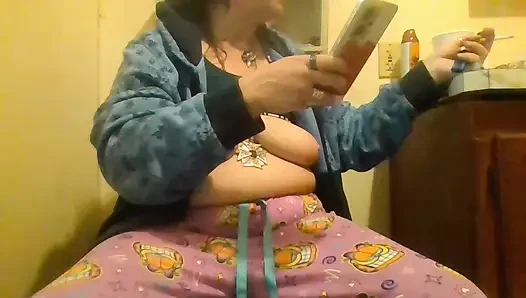 Striptiz şenlikli banyoda yakalanma