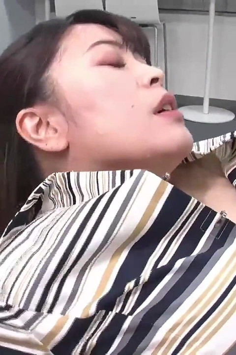 How President Yuka Hirose Uses Her Extremely Erotic Ass to Educate Her Employees -2
