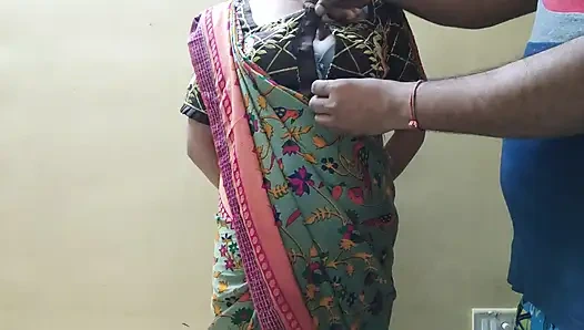 Bhabhi Ka Blouse Buttons Lagane Ke Baad Choda