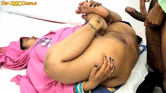 Indian muslim bhabhi hot xxx fuck on Eid.
