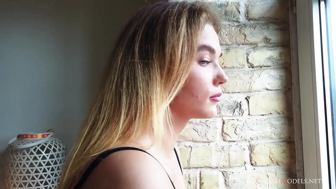 丹尼斯香港的漂亮宝贝在魅力视频