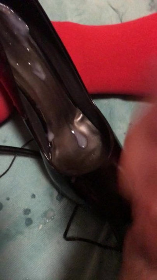 cum on shoe with vibrating plug