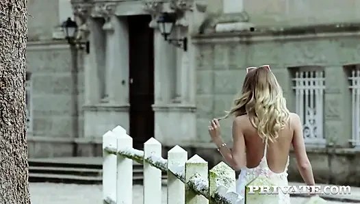 Italian Francesca di Caprio in a wild threesome with DP included