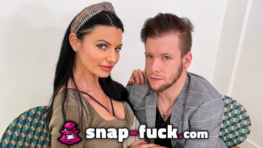 Fuckboy przekonuje mamuśkę z Francji do seksu! snap-fuck.com