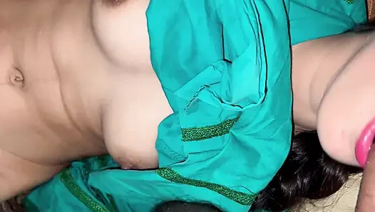 Özel ev romantizmi tutku ve güzel anılarla dolu bir gece yaratıyor (18+)