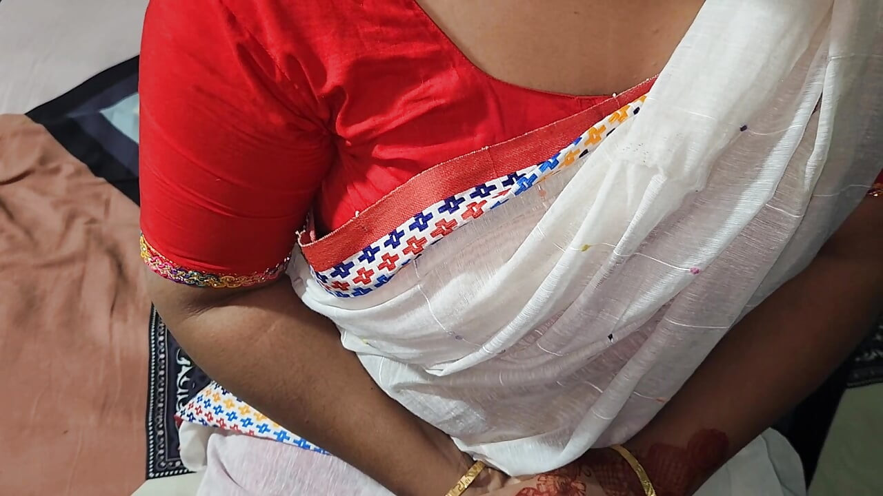 Stepmom love to have my big cock in her Pussy part 01