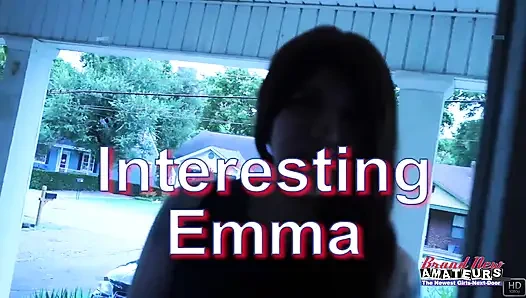 Footjob solo mahasiwa mungil rambut cokelat emma menggoda dan penuh gairah!