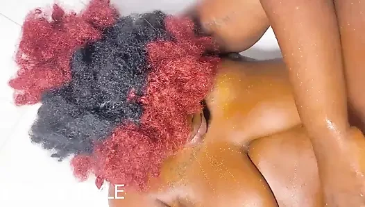 LESBIAN KING FUCKED HER LESBIANS QUEEN TO ENJOY