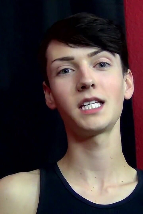 Slim Twink Benjamin on Set