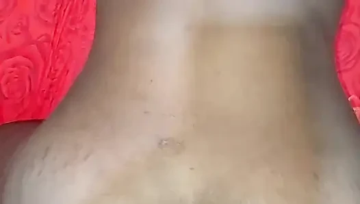 Aku mencuci pantat besar pelacur ini
