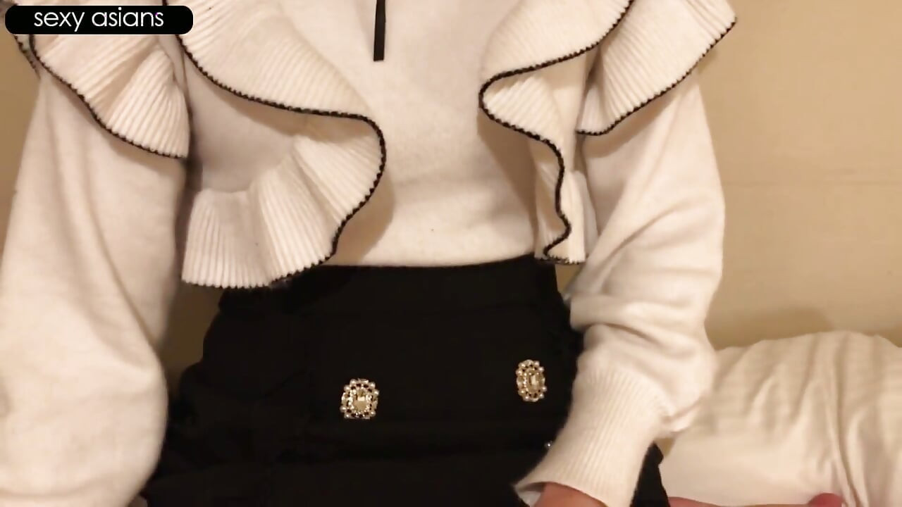 Maid Cafe Secret Play. Slim Beauty Smiles Innocently While Breaking Every Rule Behind Closed Doors.