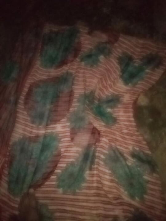 Bhabi ne baiya ke bal saf kiye fir chudai ki