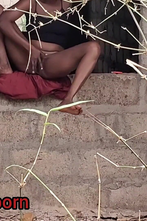 My Gangster Girlfriend Just Fuck Outside Our House Prt2
